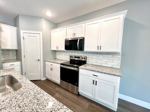 Listing photo thumbnail