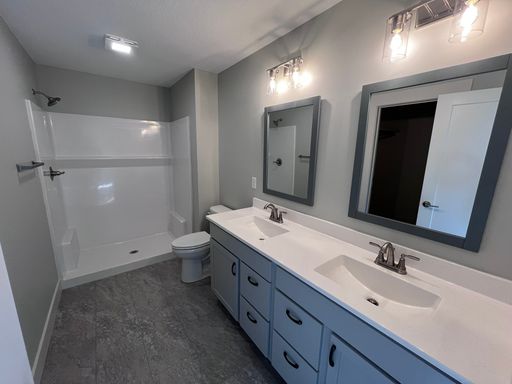 Listing photo thumbnail