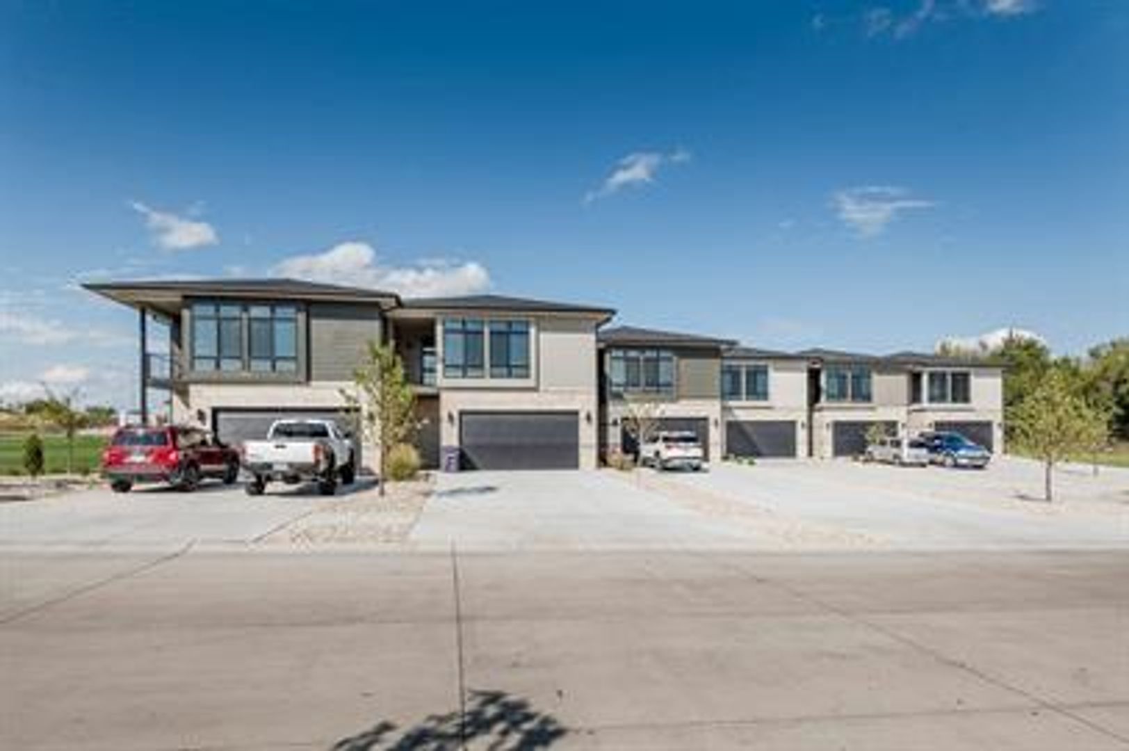 Manhattan House: 4904 Lake Course Circle Unit C