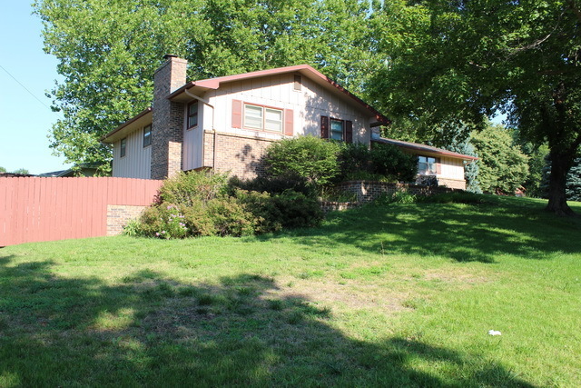 Listing photo