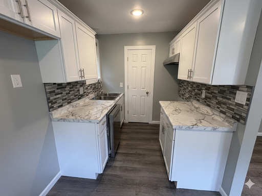201 N 9th St #1, Manhattan, KS 66502