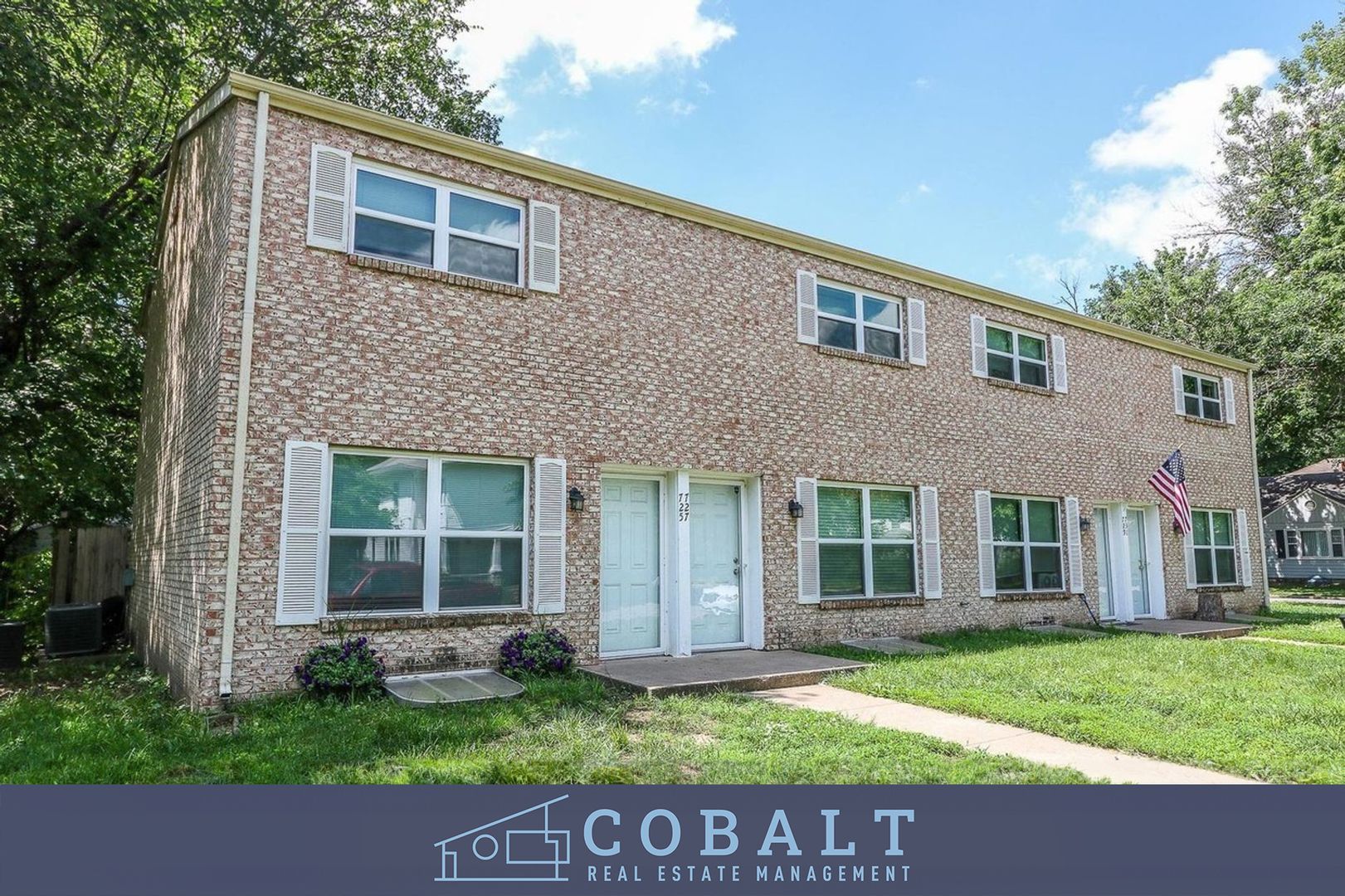 Manhattan House: 725 Fremont