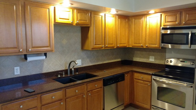 Apartment next to Bill Snyder Family Stadium! - Pre-Leasing for 26/27 School Year!