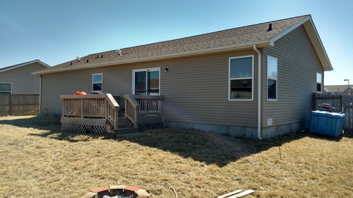 Listing photo thumbnail