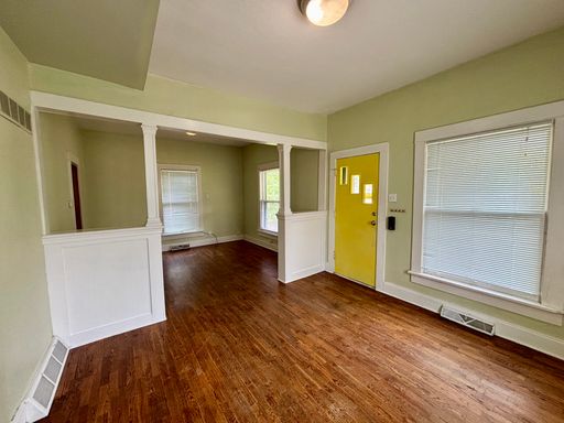 216 S. Manhattan Ave, Manhattan, KS 66502