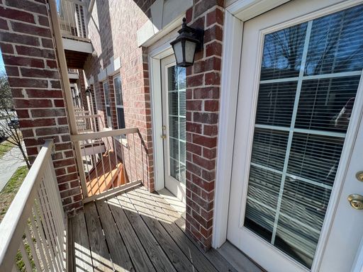 Listing photo thumbnail