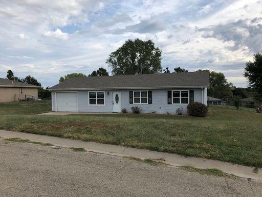 317 Palomino, Ogden, KS 66517
