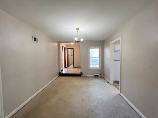 Listing photo thumbnail