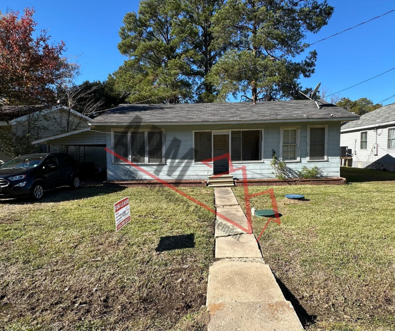 Sterlington House: 131 LA Hwy 136