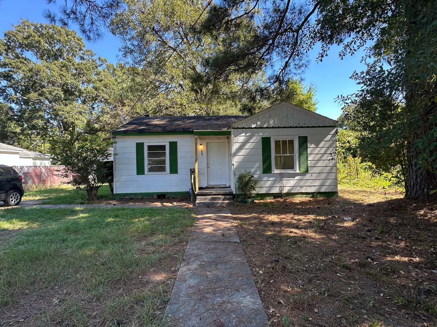 Monroe House: 507 Darbonne Street