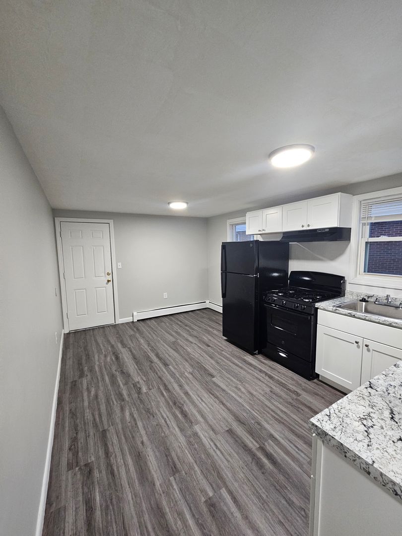 Hyde Park Apartment: 9 River Street Terrace