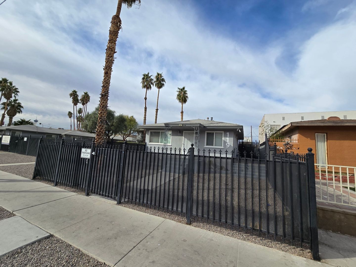 Las Vegas Apartment: 119 N 14th St