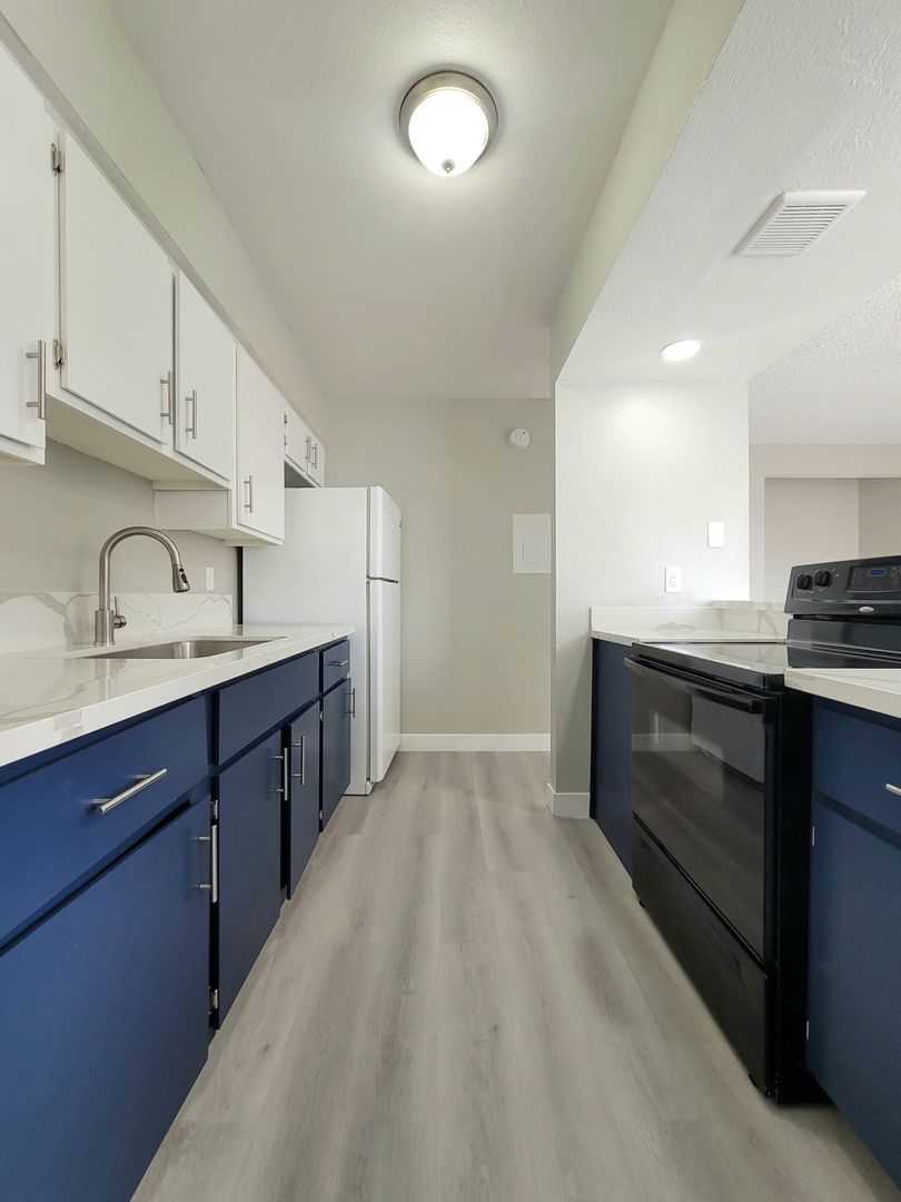 Las Vegas Apartment: 1701 N Rancho Drive