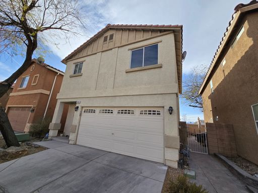 Charming Two-Story Townhouse in North Las Vegas! Move In Special – photo 1