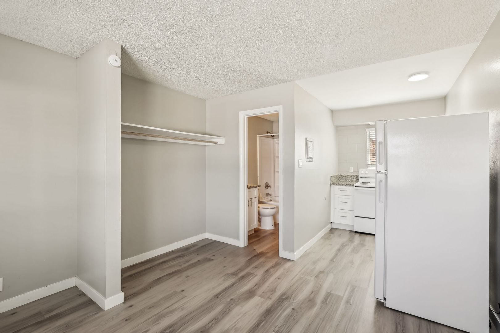 Las Vegas Apartment: 110 E Bonanza Road