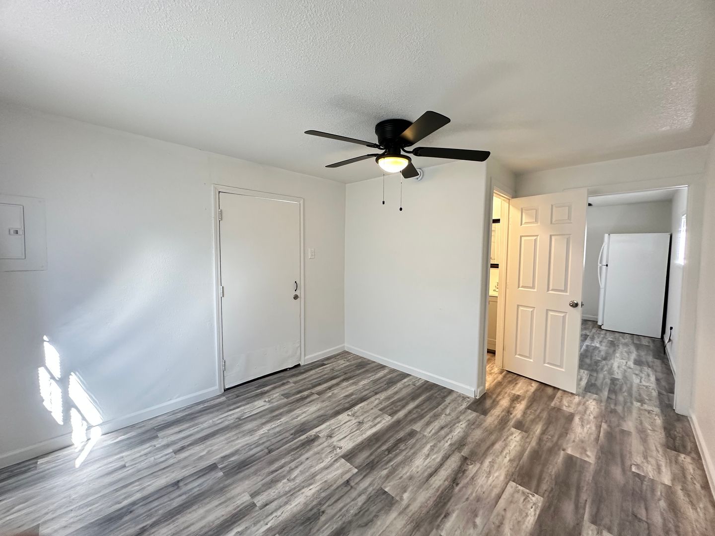 North Las Vegas Apartment: 2240 Daley Street