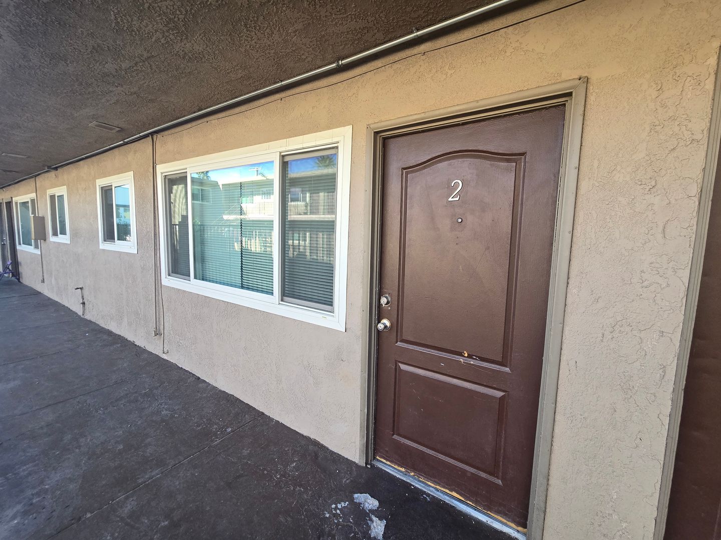 Las Vegas Apartment: 2100 -2104 E SUNRISE AVE