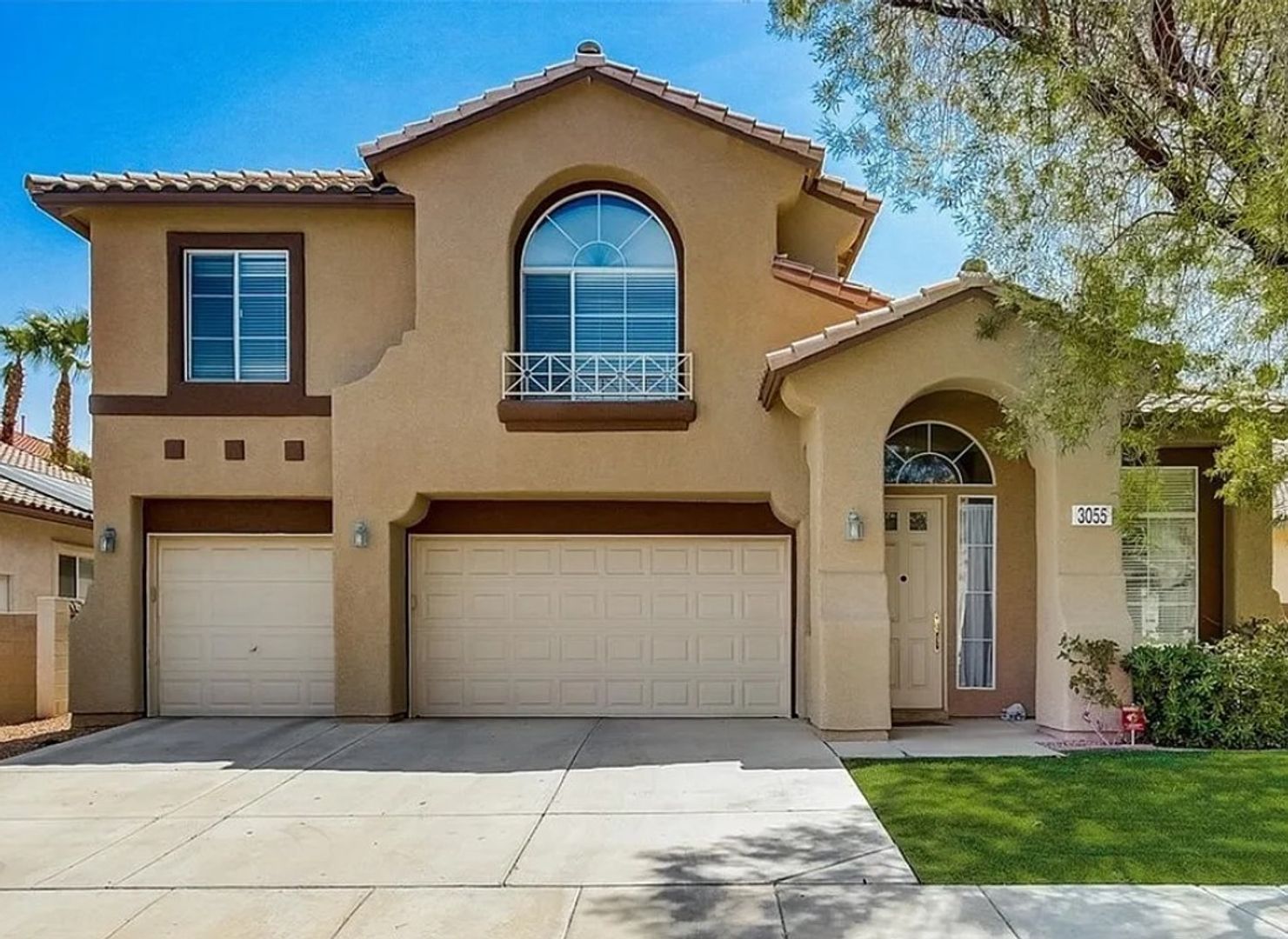Henderson House: 3055 Sunrise Heights Dr
