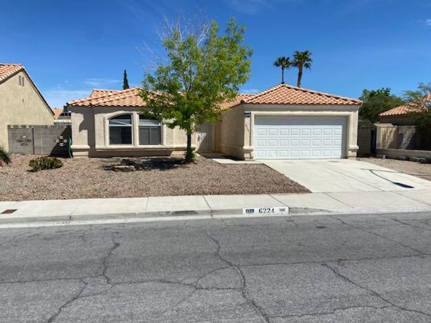 Las Vegas House: 6224 Topweed Ave