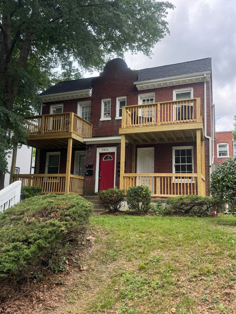 Richmond Apartment: 2416 Barton Ave