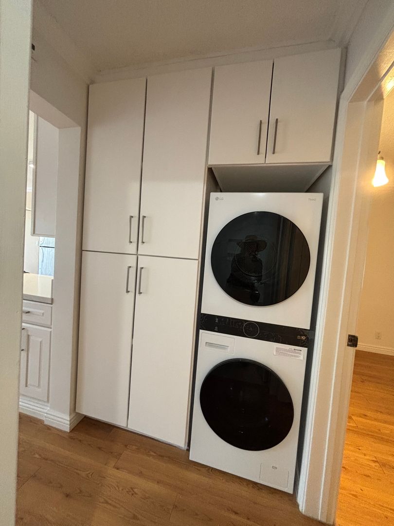 San Diego Apartment: 4311 Haines St