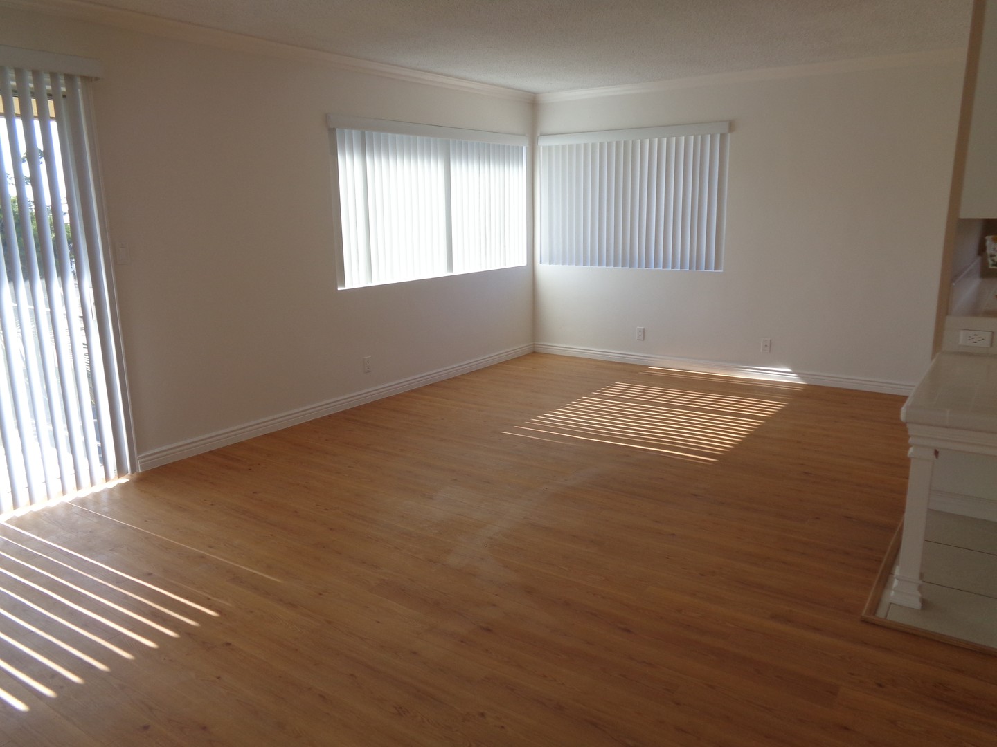 San Diego Apartment: 4311 Haines St