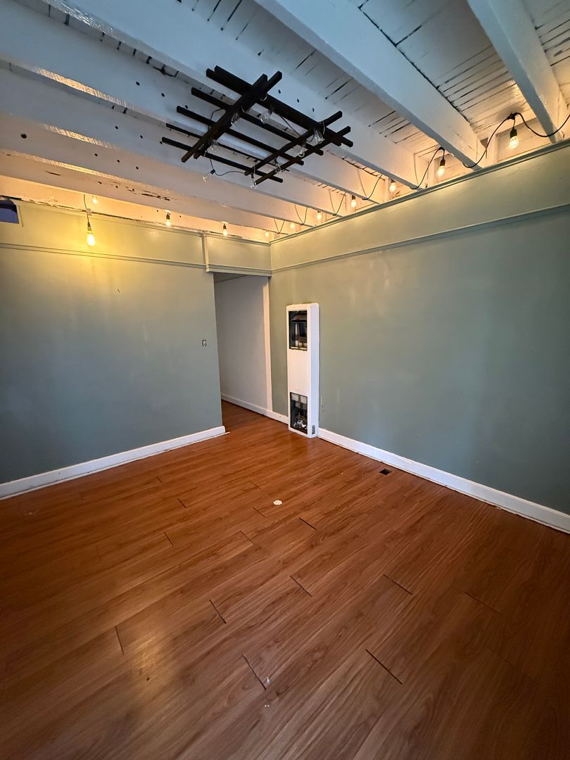 Tyrone Apartment: 1360 Pennsylvania Avenue