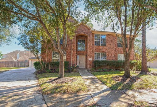 5 Bedroom Rental – 3118 Rosholt Dr, Spring, TX 77386