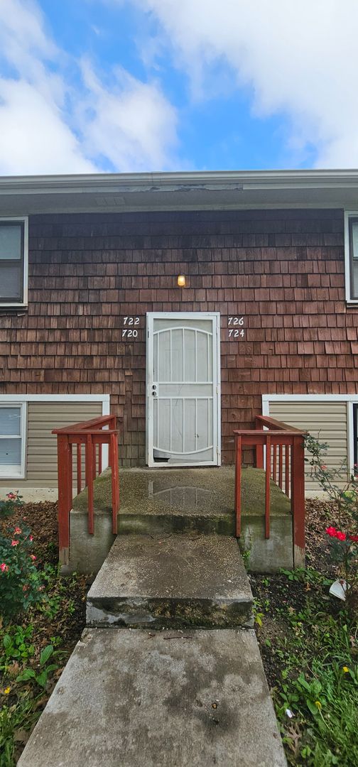 Kansas City Apartment: 720-726 N 70th St