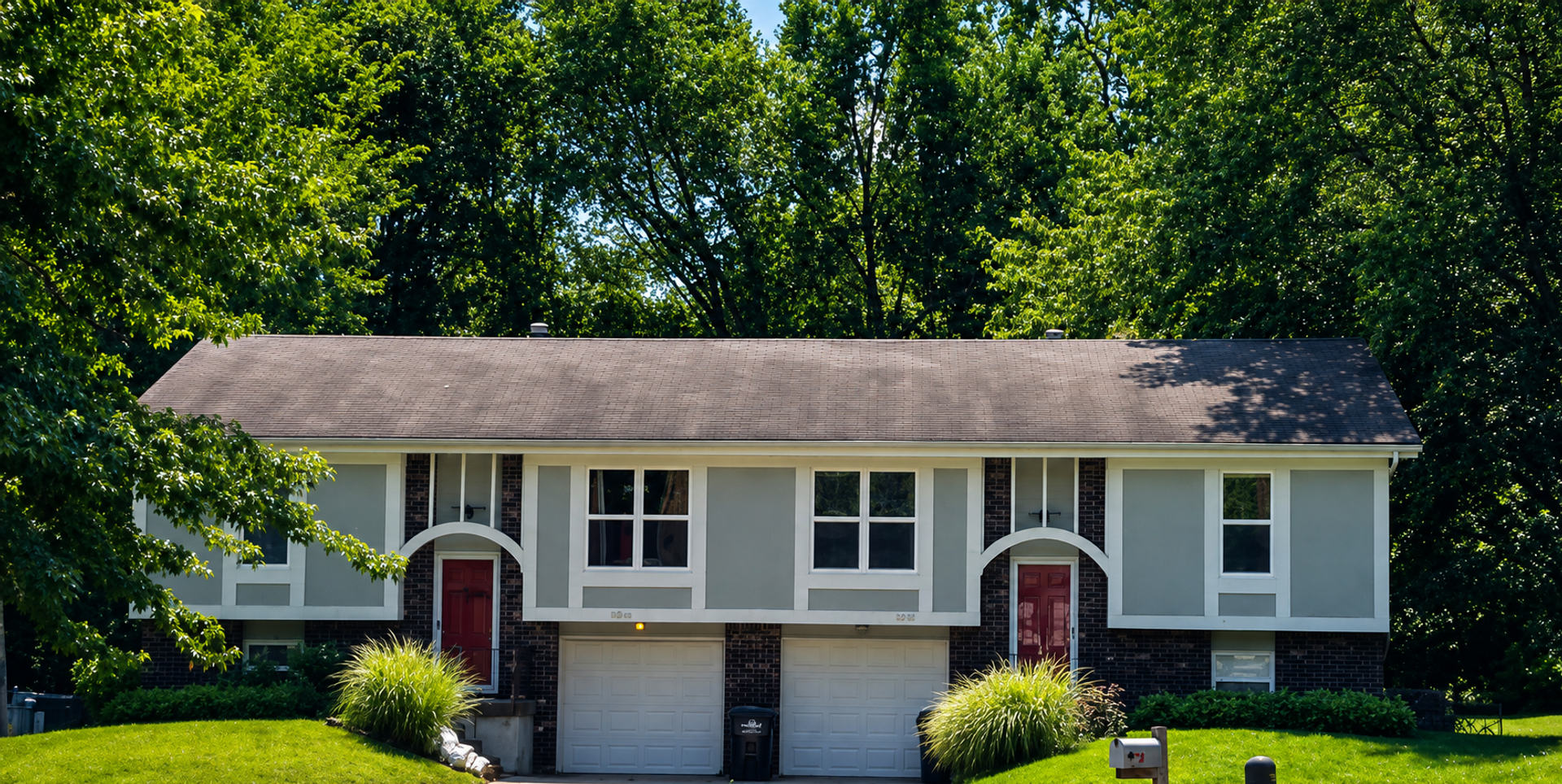 Parkville Apartment: 5814-5816 NW Walnut Ct