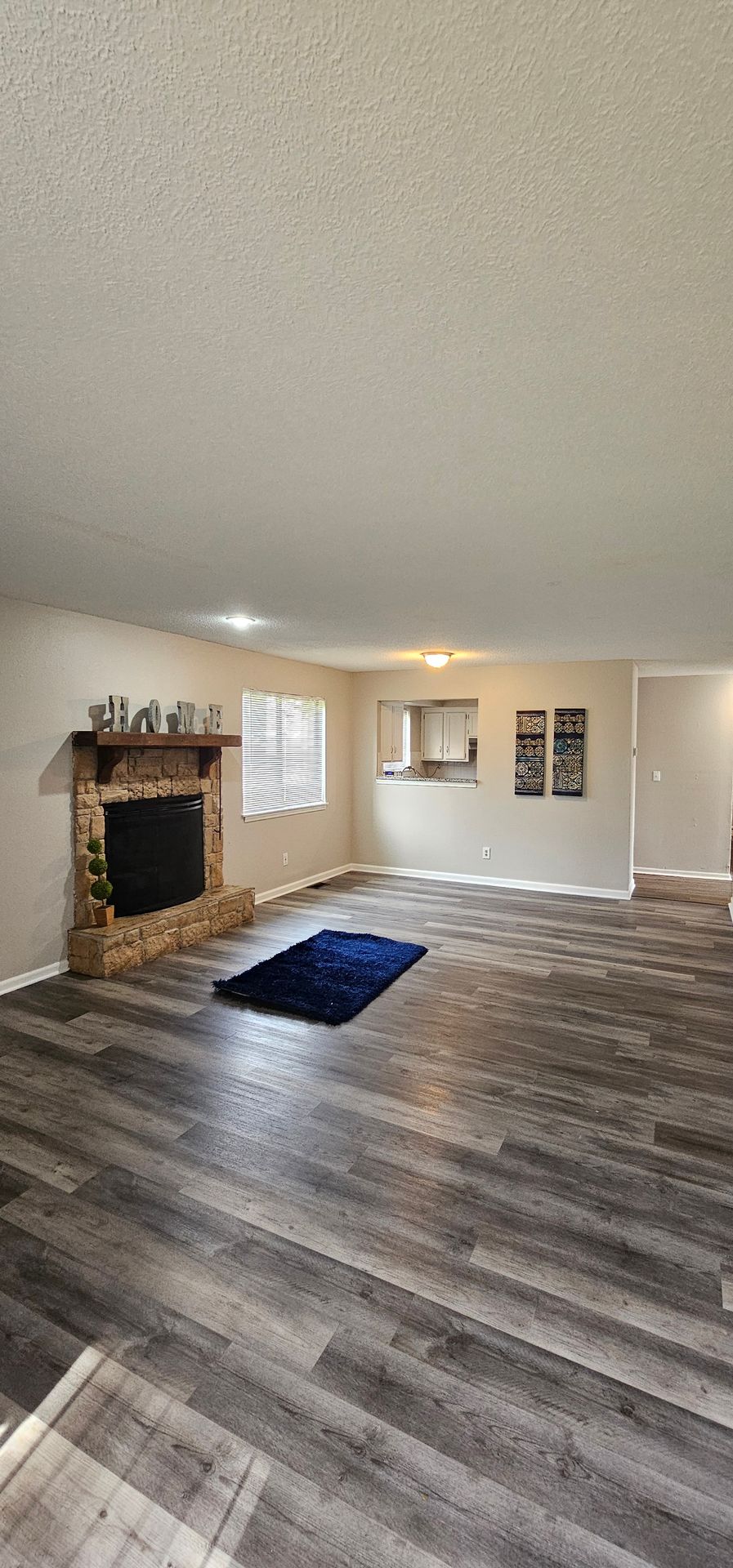 WOW! So much living space; convenient Olathe location! 4 of 12