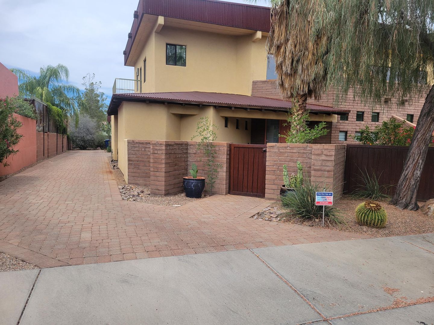 Tucson Townhome: 3225 E 3rd Street