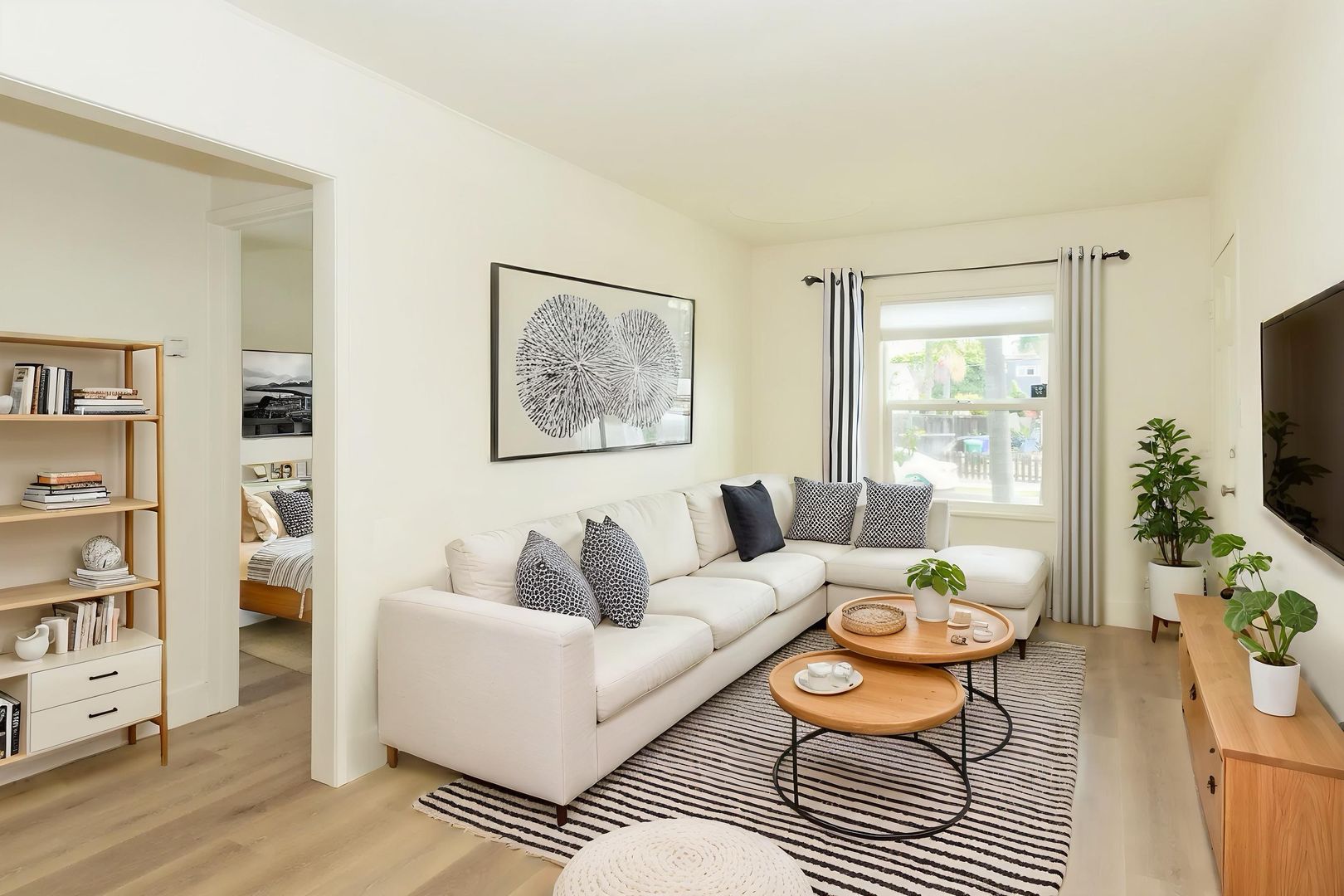 San Diego Apartment: 4430 Haines St.