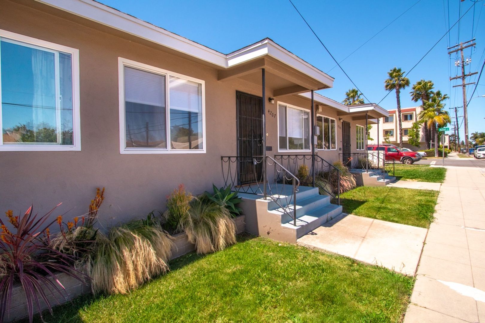 San Diego Apartment: 4205 Monroe Avenue