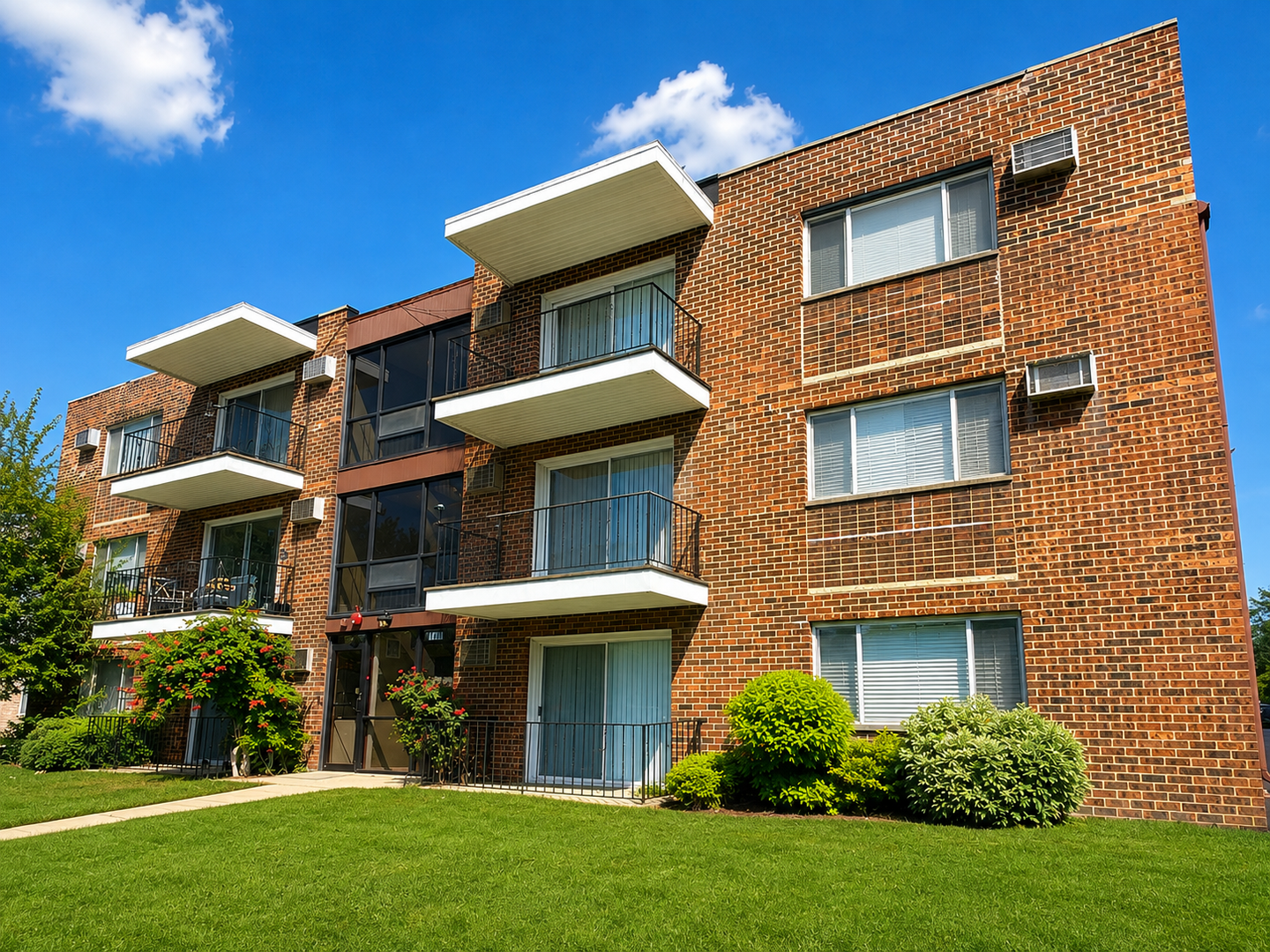 Tinley Park Apartment: 7100 W. 176th Street