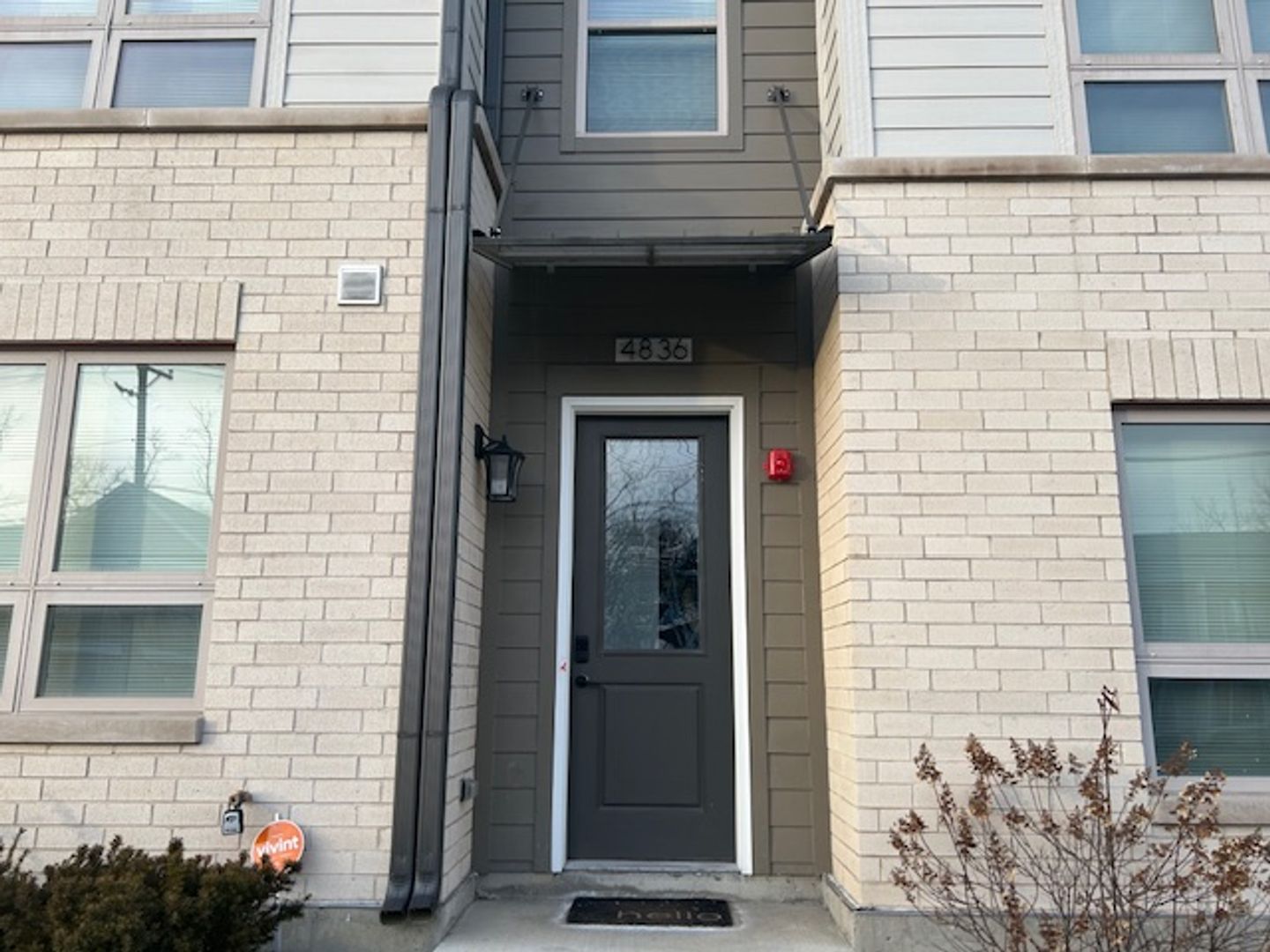 Oak Forest Apartment: 4800 W. 157th St.