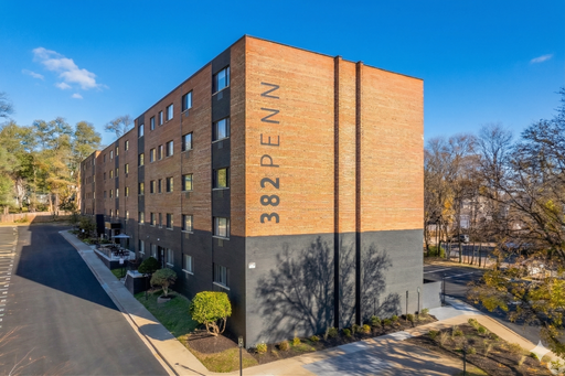 382 Pennsylvania Ave, Unit 12