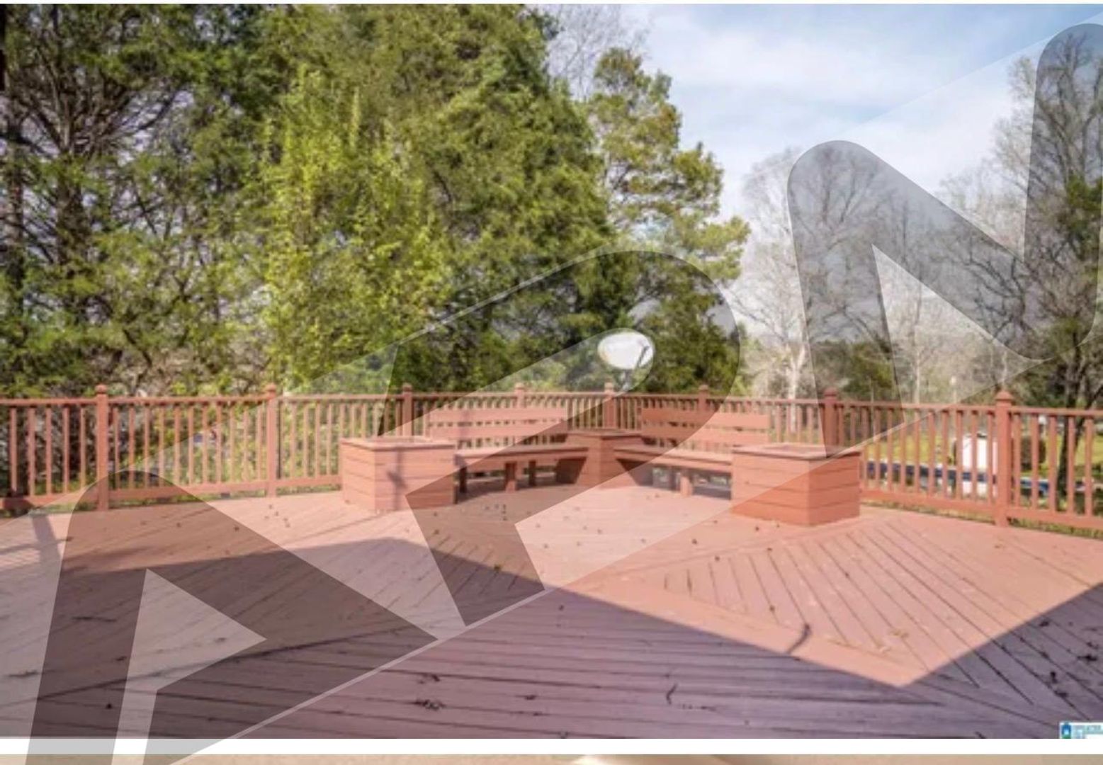 525 Stoney Brook Dr SW 3 of 12