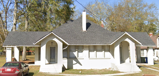Charming 2-Bedroom Apartment in the Heart of Hartselle, AL!