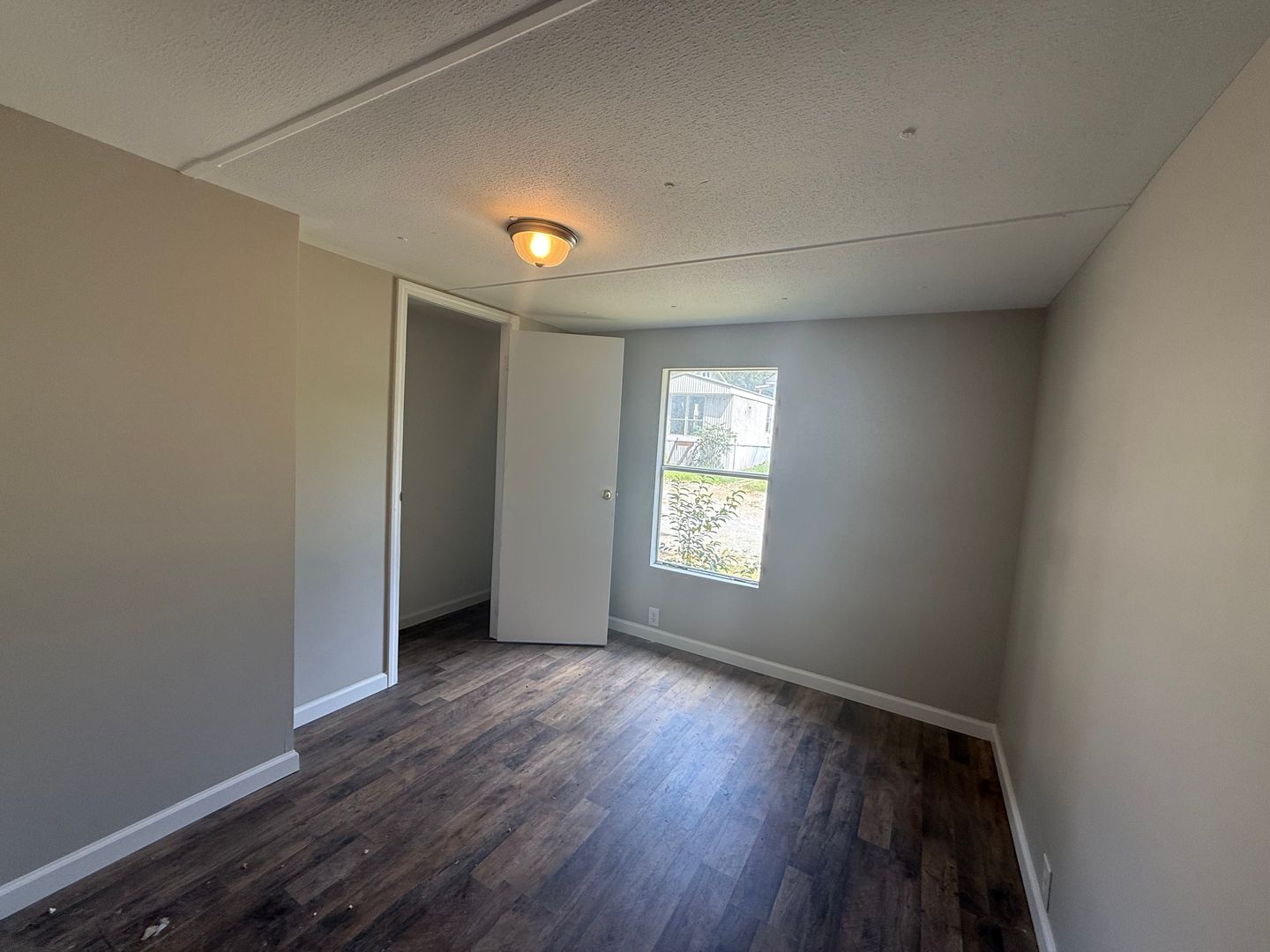Huntsville Apartment: 100 Mastin Lake Rd NE