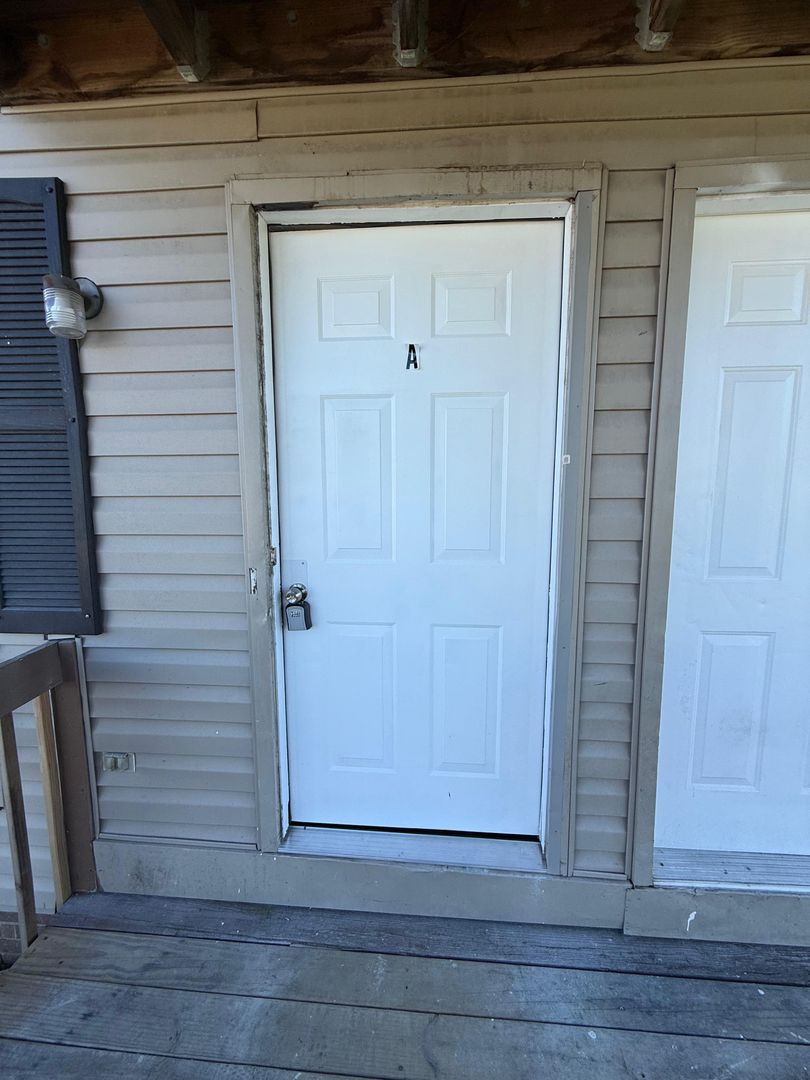 Thomasville Apartment: 11 A-D Jennings Street