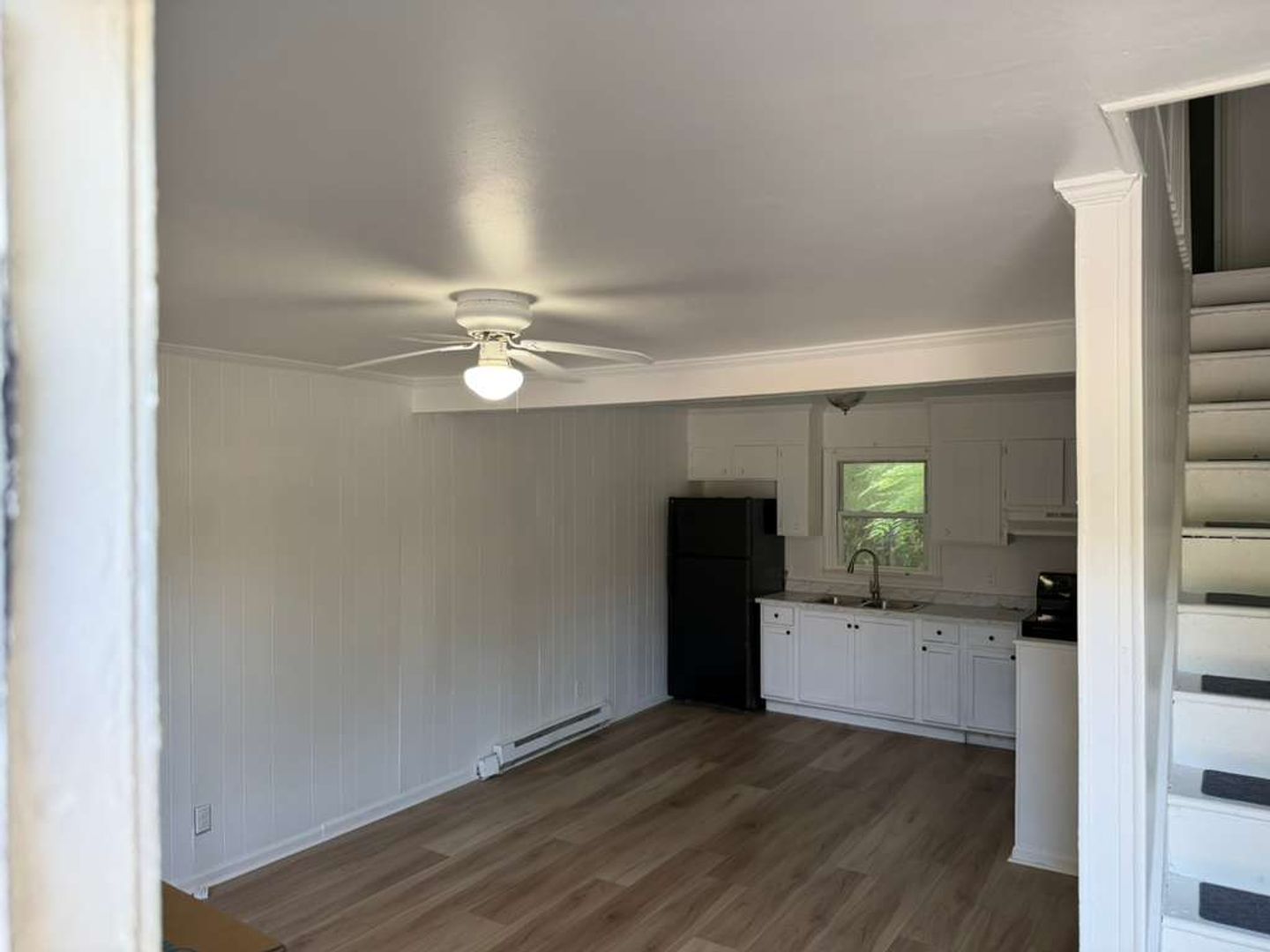 Thomasville Apartment: 200 Memorial Park Dr