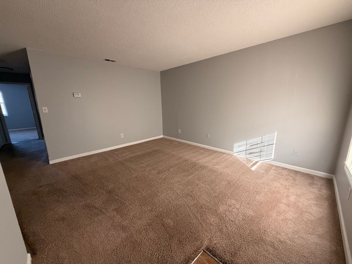 Kernersville Apartment: 317 Pineview Dr.