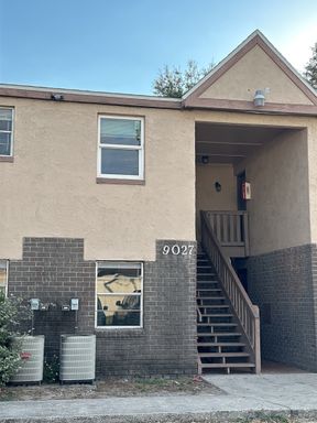 WESTCHESTER MANOR CONDOS – photo 1