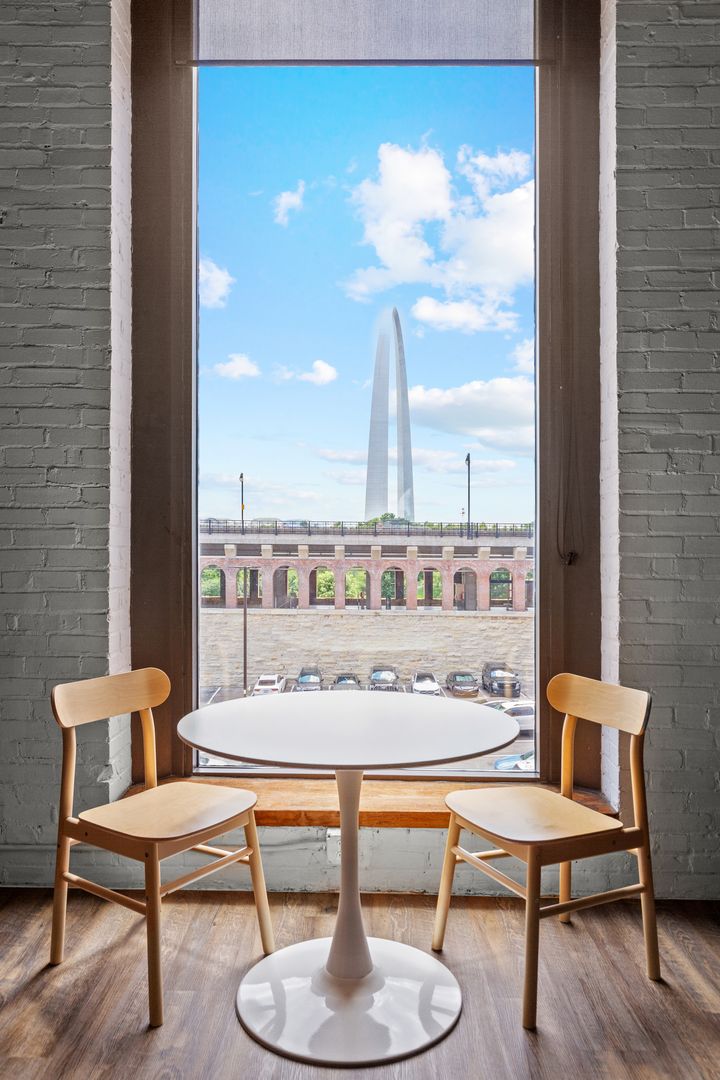 St. Louis Apartment: 701 N 1st St