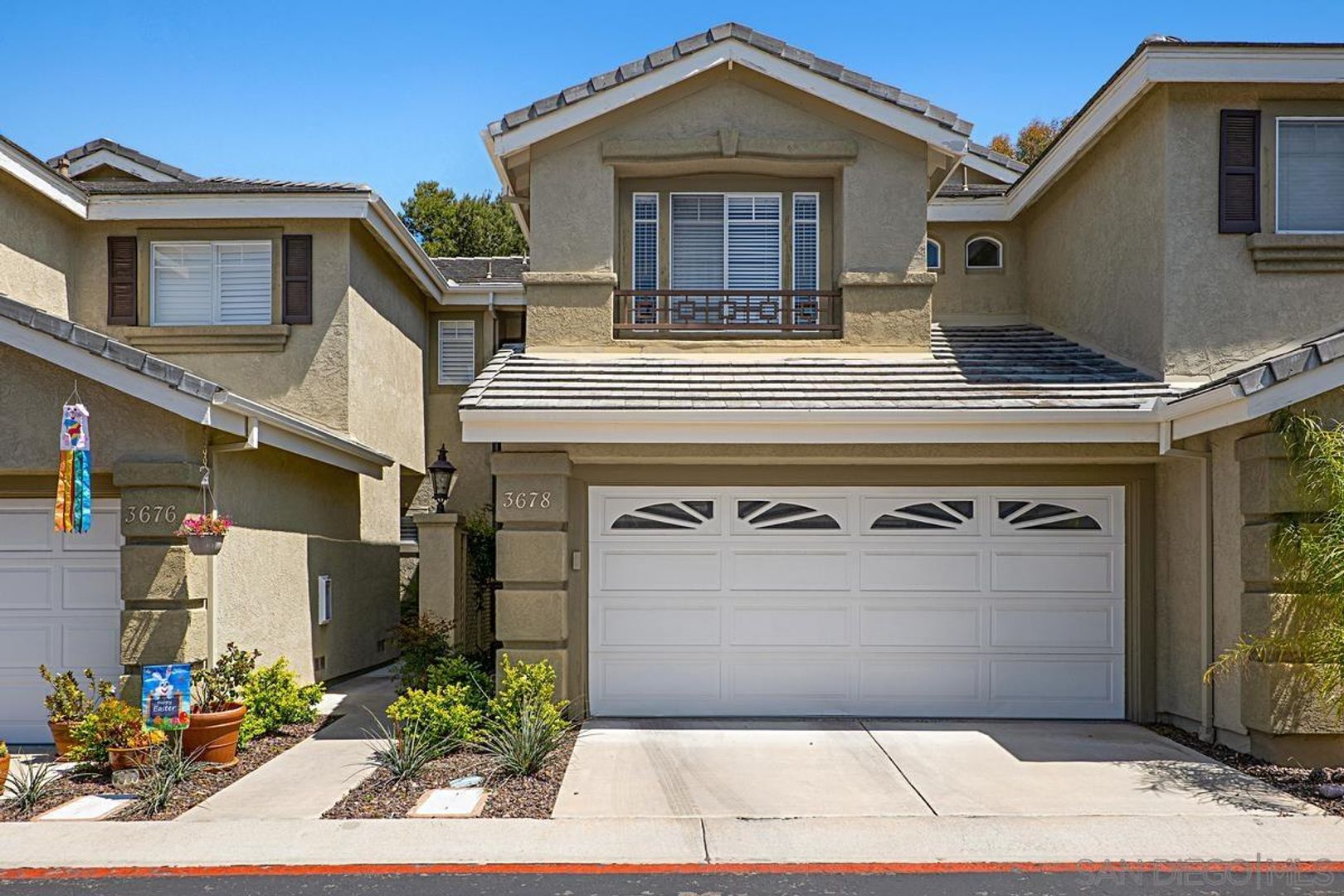 San Diego Townhome: 3678 Ruette de Ville