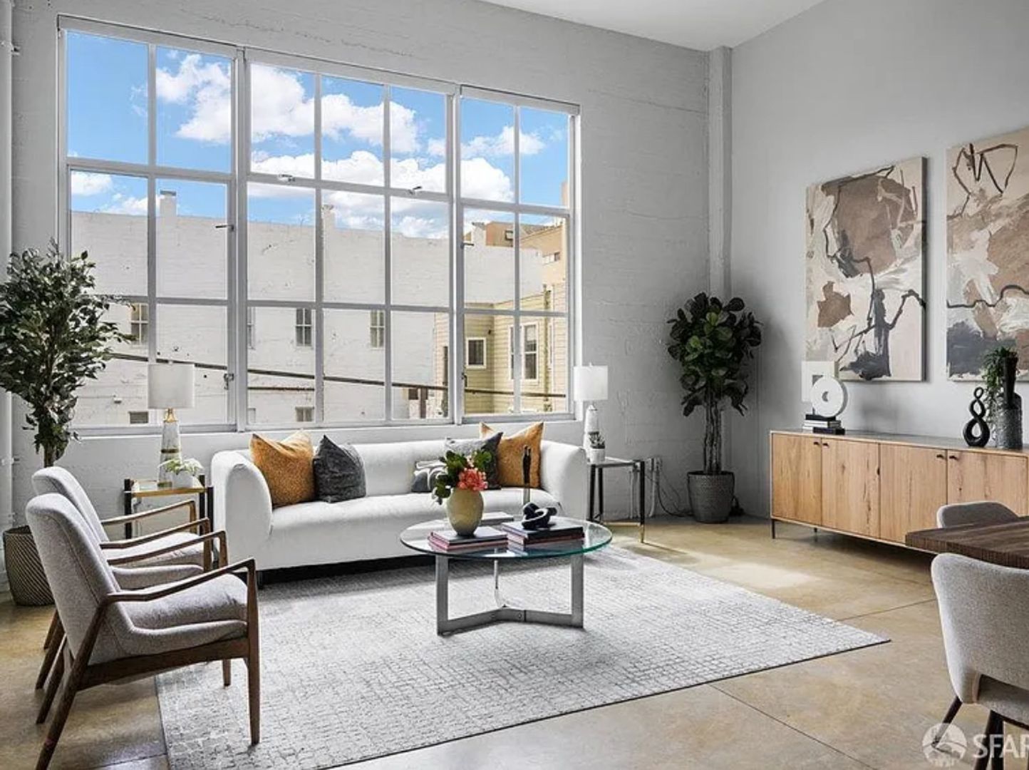 73 Sumner St #203 - Main Image