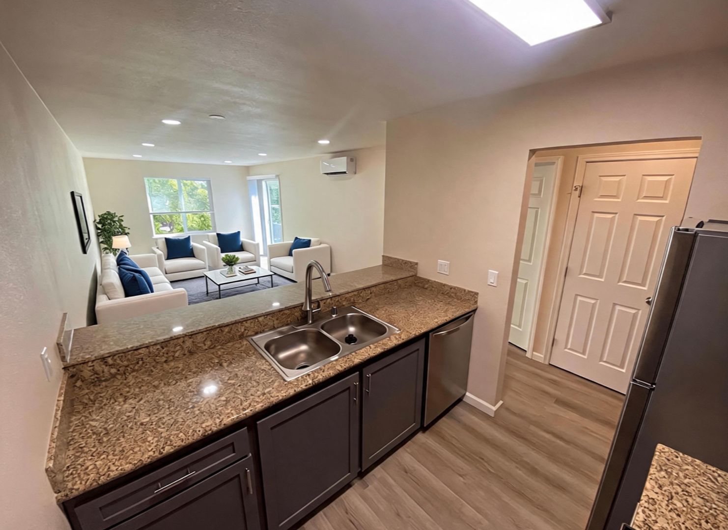 Vallejo House: 1455 N Camino Alto