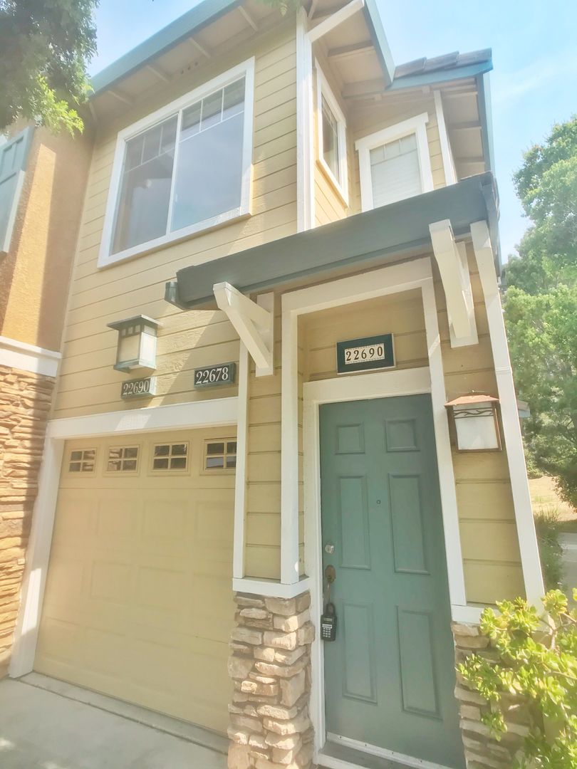 Castro Valley House: 22690 Canyon Terrace Dr