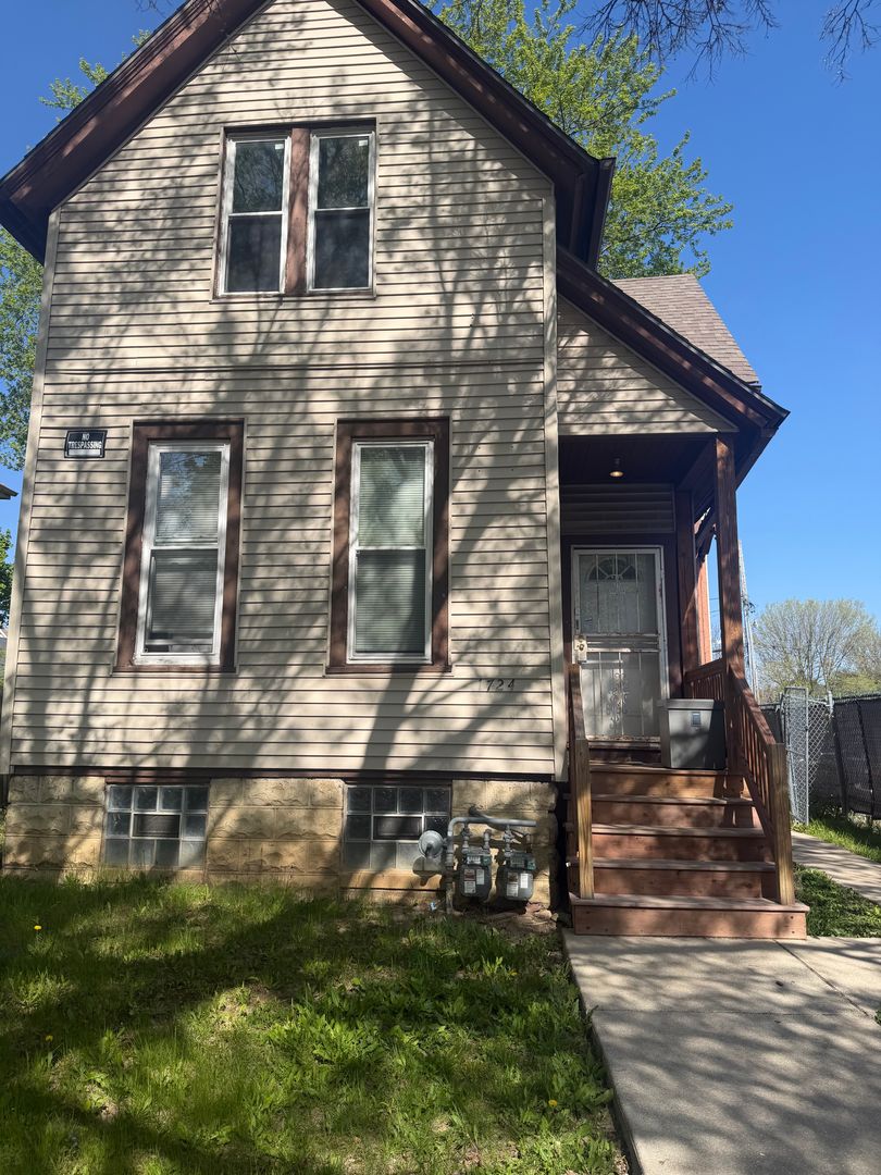 Milwaukee Apartment: 1724 North 24th Street
